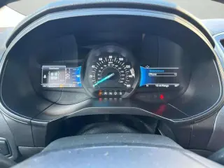 2023 Ford Edge SE