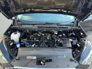2023 Ford Edge SE