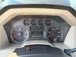 2009 Ford F-250 Super Duty XL