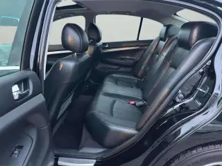 2015 Infiniti Q40