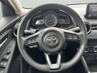 2019 Toyota Yaris LE