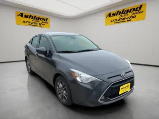 2019 Toyota Yaris LE