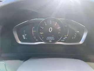 2016 Volvo V60 T5 Drive-E Premier