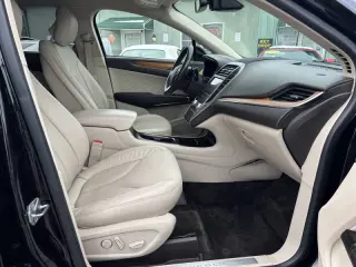 2019 Lincoln MKC Select