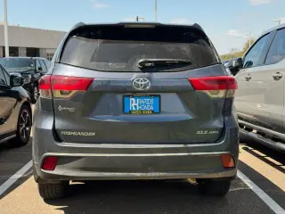 Toyota Highlander 2018 AWD XLE 4dr SUV