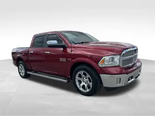 Ram 1500 2014 4x2 Laramie 4dr Crew Cab 5.5 ft. SB Pickup