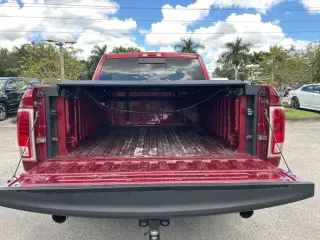 Ram 1500 2014 4x2 Laramie 4dr Crew Cab 5.5 ft. SB Pickup
