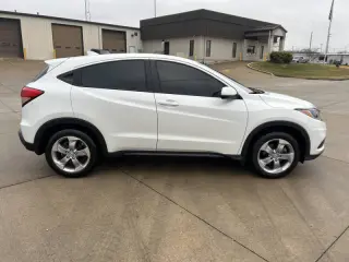 2020 Honda HR-V LX