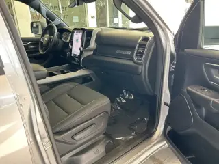 Ram 1500 2025 4x4 Big Horn 4dr Crew Cab 5.6 ft. SB Pickup