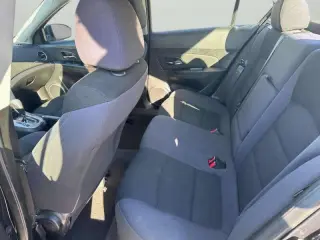 2013 Chevrolet Cruze 1LT Auto