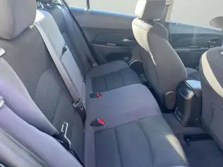 2013 Chevrolet Cruze 1LT Auto