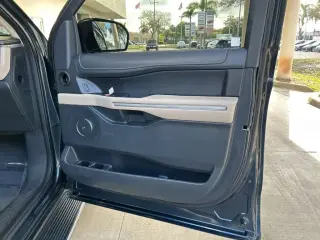 Ford Expedition MAX 2023 4x2 Limited 4dr SUV