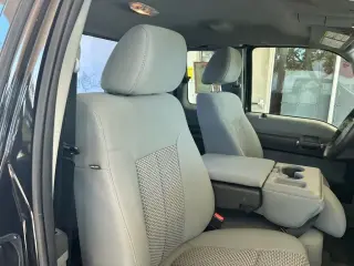 Ford F-350 Super Duty 2015 4x4 Lariat 4dr SuperCab 6.8 ft. SB SRW Pickup