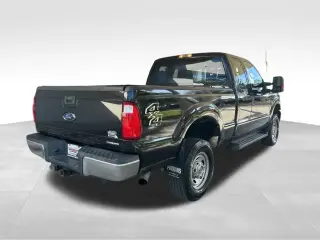 Ford F-350 Super Duty 2015 4x4 Lariat 4dr SuperCab 6.8 ft. SB SRW Pickup