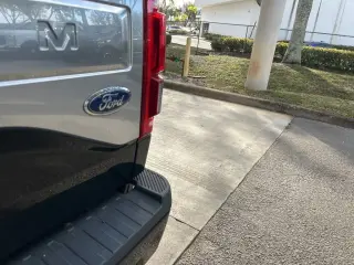 Ford F-150 2015 4x4 Platinum 4dr SuperCrew 5.5 ft. SB