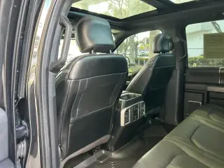Ford F-150 2015 4x4 Platinum 4dr SuperCrew 5.5 ft. SB