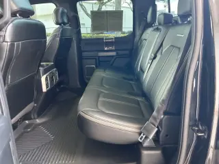 Ford F-150 2015 4x4 Platinum 4dr SuperCrew 5.5 ft. SB