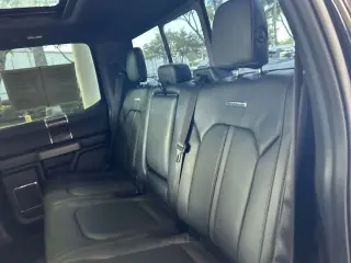 Ford F-150 2015 4x4 Platinum 4dr SuperCrew 5.5 ft. SB