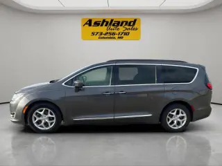 2017 Chrysler Pacifica Touring Plus