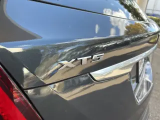 Cadillac XT5 2023 Premium Luxury 4dr SUV