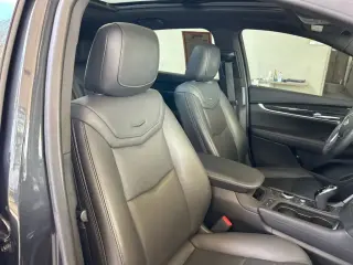 Cadillac XT5 2023 Premium Luxury 4dr SUV