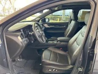 Cadillac XT5 2023 Premium Luxury 4dr SUV