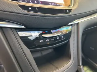 Cadillac XT5 2023 Premium Luxury 4dr SUV