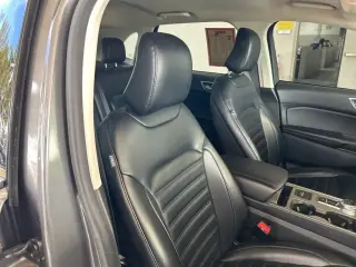 Ford Edge 2023 AWD SEL 4dr Crossover