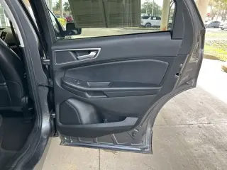 Ford Edge 2023 AWD SEL 4dr Crossover