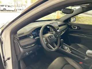 Jeep Compass 2023 4x4 Latitude 4dr SUV
