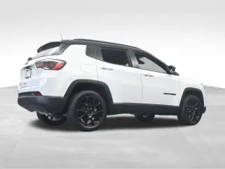 Jeep Compass 2023 4x4 Latitude 4dr SUV