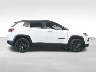 Jeep Compass 2023 4x4 Latitude 4dr SUV