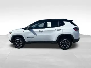 Jeep Compass 2024 4x4 Trailhawk 4dr SUV