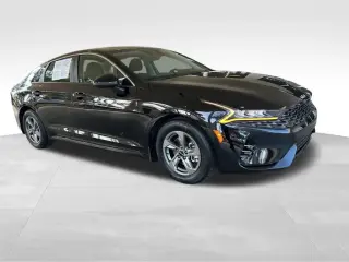 Kia K5 2022 LXS 4dr Sedan