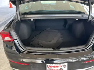 Kia K5 2022 LXS 4dr Sedan