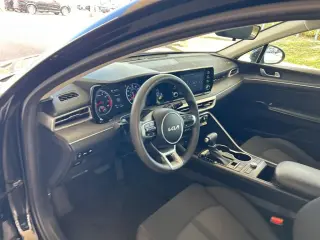 Kia K5 2022 LXS 4dr Sedan
