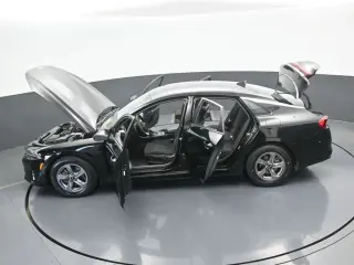 Kia K5 2022 LXS 4dr Sedan