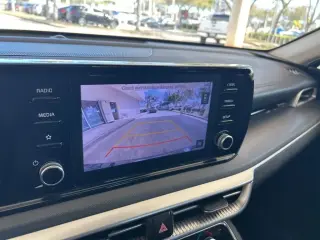 Kia K5 2022 LXS 4dr Sedan