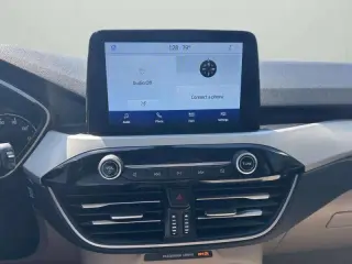 2021 Ford Escape Hybrid SE