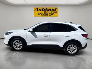 2021 Ford Escape Hybrid SE