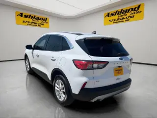 2021 Ford Escape Hybrid SE