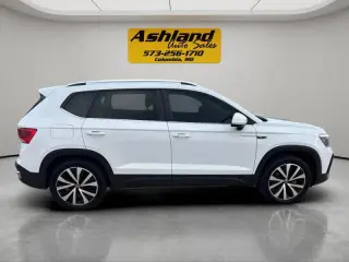 2022 Volkswagen Taos SE