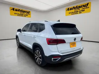 2022 Volkswagen Taos SE