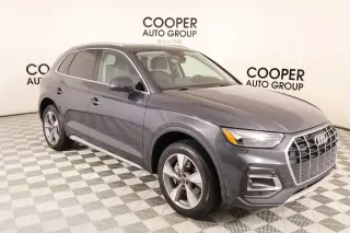 Audi Q5 2023 AWD quattro Premium 40 TFSI 4dr SUV