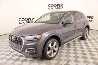 Audi Q5 2023 AWD quattro Premium 40 TFSI 4dr SUV