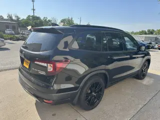 2021 Honda Pilot Black Edition