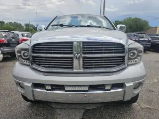 2006 Dodge Ram 2500 Laramie