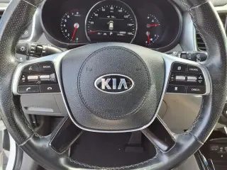 Kia Sorento 2019 SX Limited V6 4dr SUV