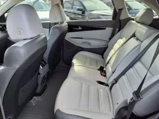 Kia Sorento 2019 SX Limited V6 4dr SUV