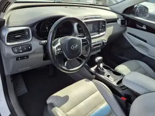 Kia Sorento 2019 SX Limited V6 4dr SUV